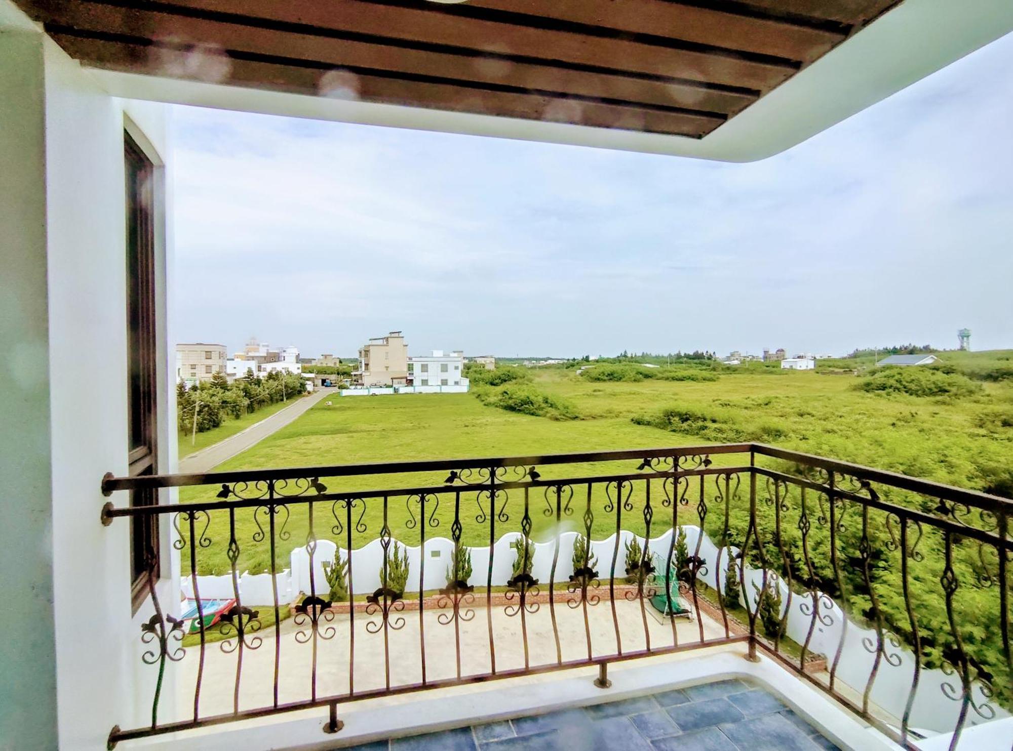 Shell Sand Homestay Манонг Екстериор снимка