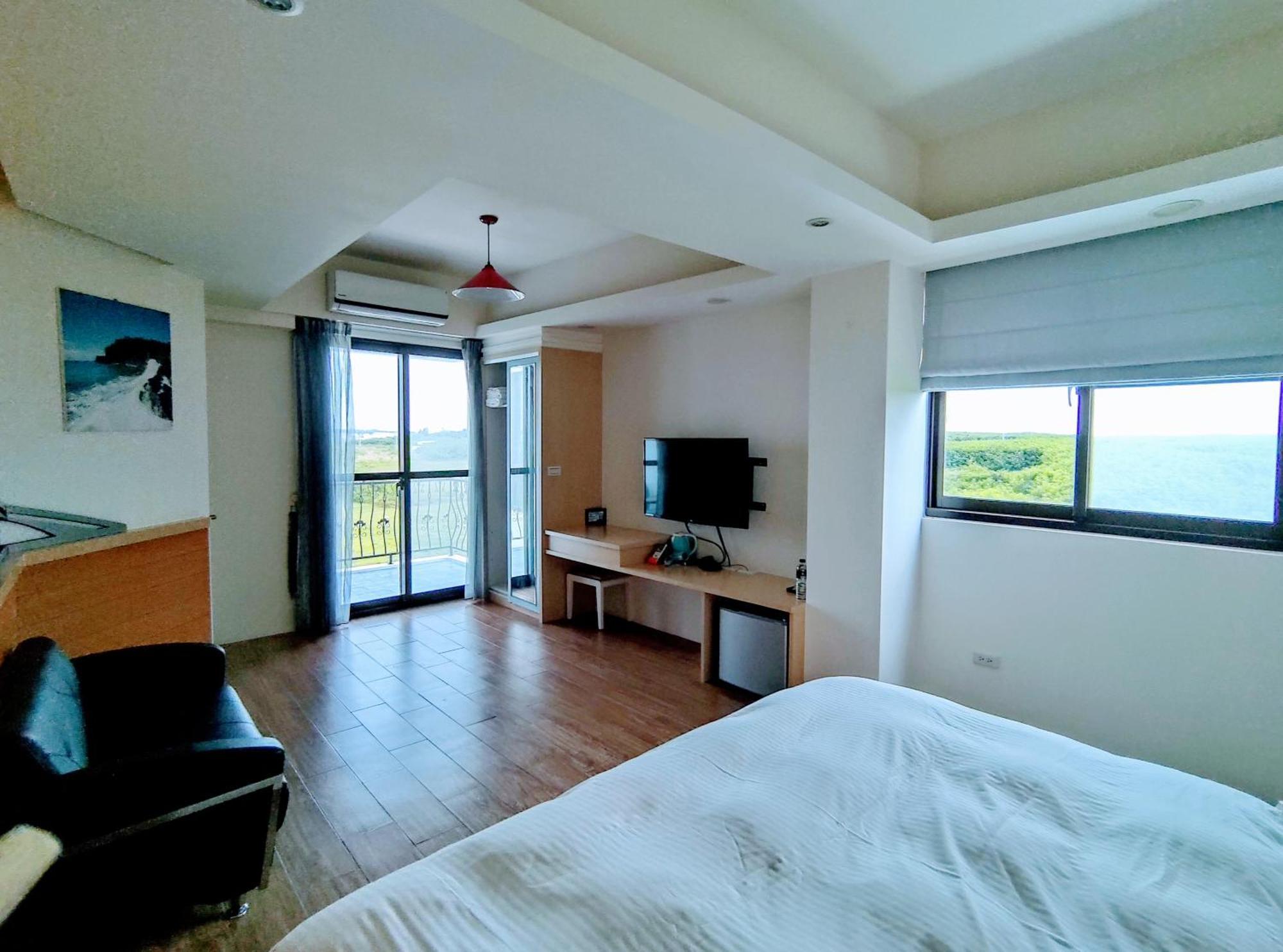 Shell Sand Homestay Манонг Екстериор снимка
