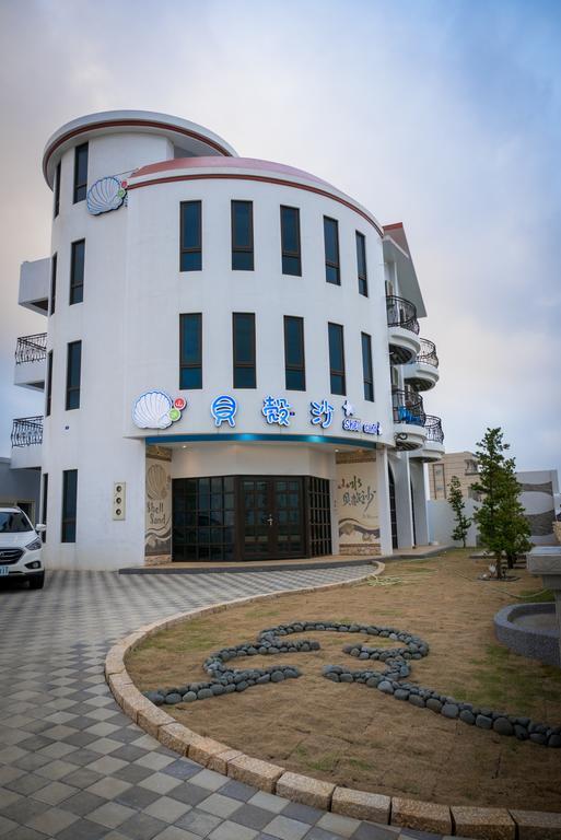 Shell Sand Homestay Манонг Екстериор снимка