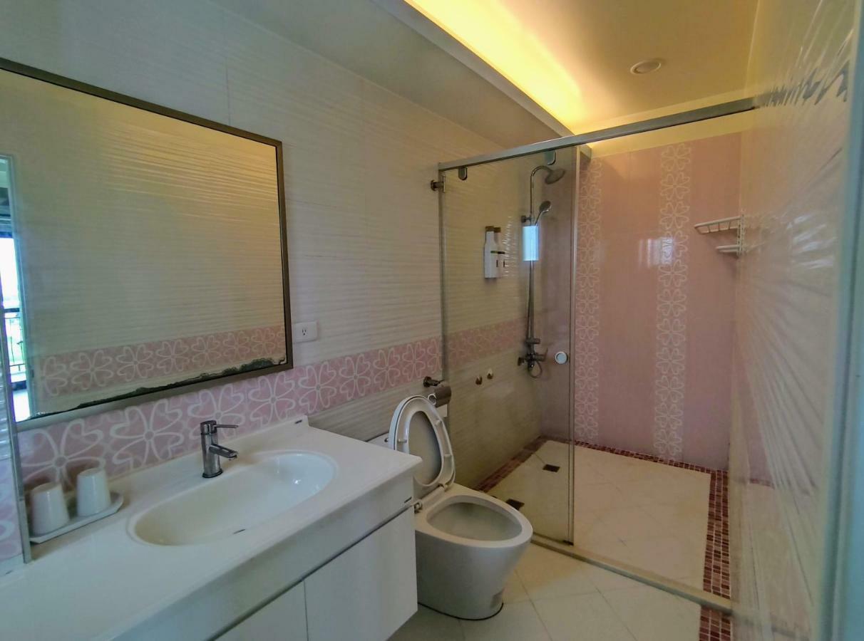 Shell Sand Homestay Манонг Екстериор снимка